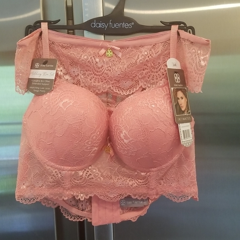💕DAISY FUENTES💕 Longline Lace Bra Set